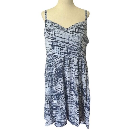 Torrid Size 2 (equals 2X) Blue Sundress Shoulder Strap Dress - Picture 6 of 9